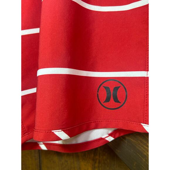 HURLEY men’s 36 Beachside Halton board shorts swim Red White - Picture 2 of 6